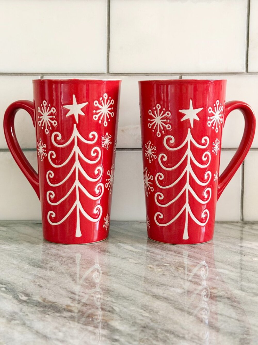 Set of 2 Red Festive Christmas Tree Snowflake Tall Latte Coffee Mugs